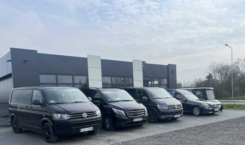 Transport zmarłych w Lesznie